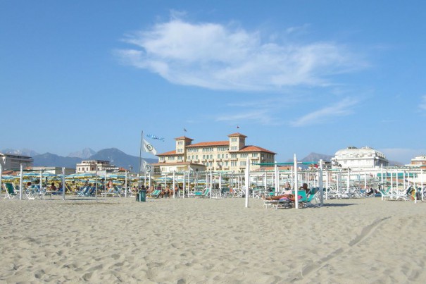 Viareggio - bietet beste Möglichkeiten für Familienurlaub am Meer