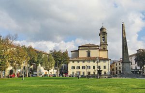 Piazza Garibaldi in Castel del Piano