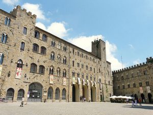 Piazza dei Priori in Volterra