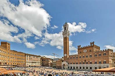 Piazza del Campo in Siena