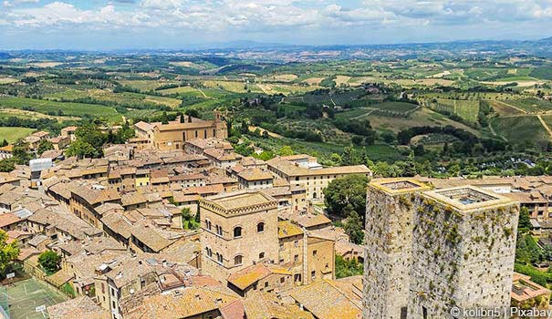 Blick auf die historische San Gimignano