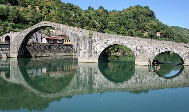 Teufelsbrücke in Borgo a Mozzano