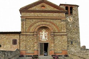Die Kirche Santa Maria