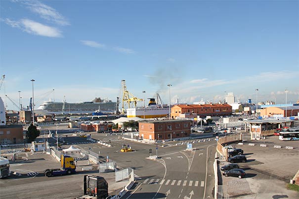 Hafen von Livorno