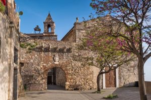 der Kirche von San Ilario in Rosignano Marittimo