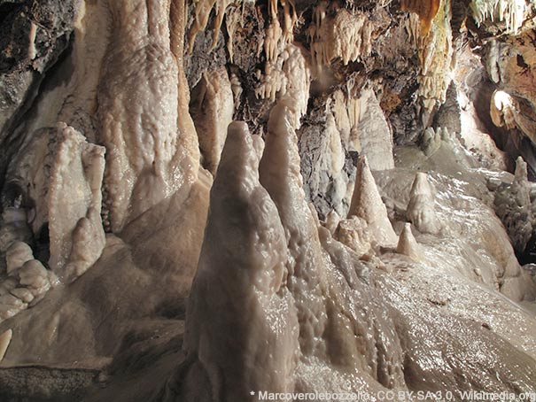 Vergemoli - Grotta del Vento